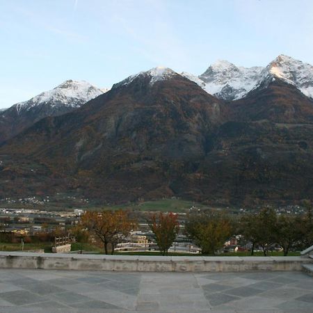 A Due Passi Da... Apartamento Aosta Exterior foto